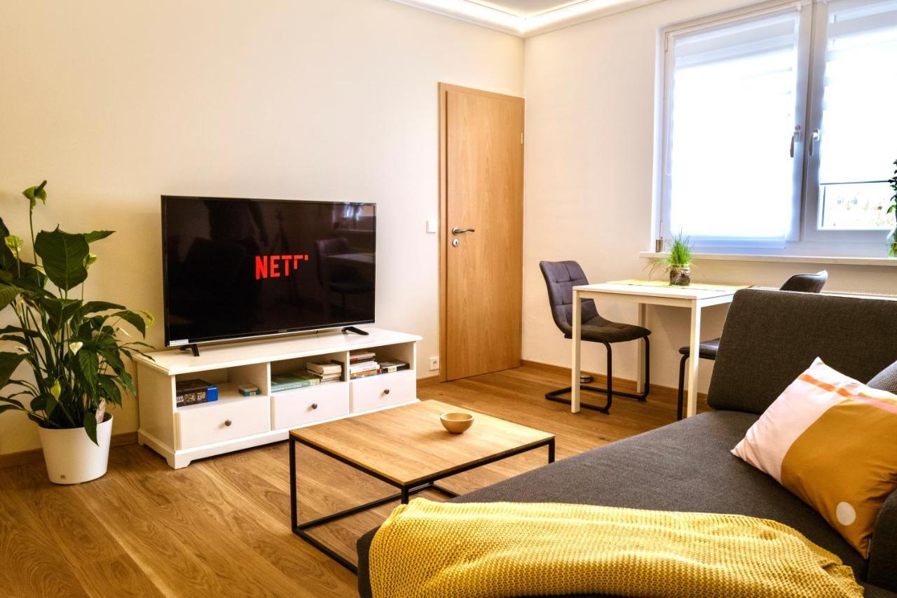 Zentrumsnahe Leipzig-Apartments, Nahe Ufz Und Bmw Inkl Parkplatz Und Fahrraeder Eksteriør bilde